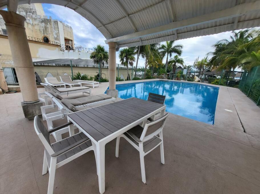 3 Rooms House At Side Of The Lagoon Cancún Eksteriør billede